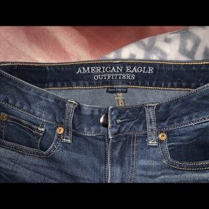 American eagle shorts in size US 2